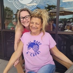 Meet your Posher, Corinne